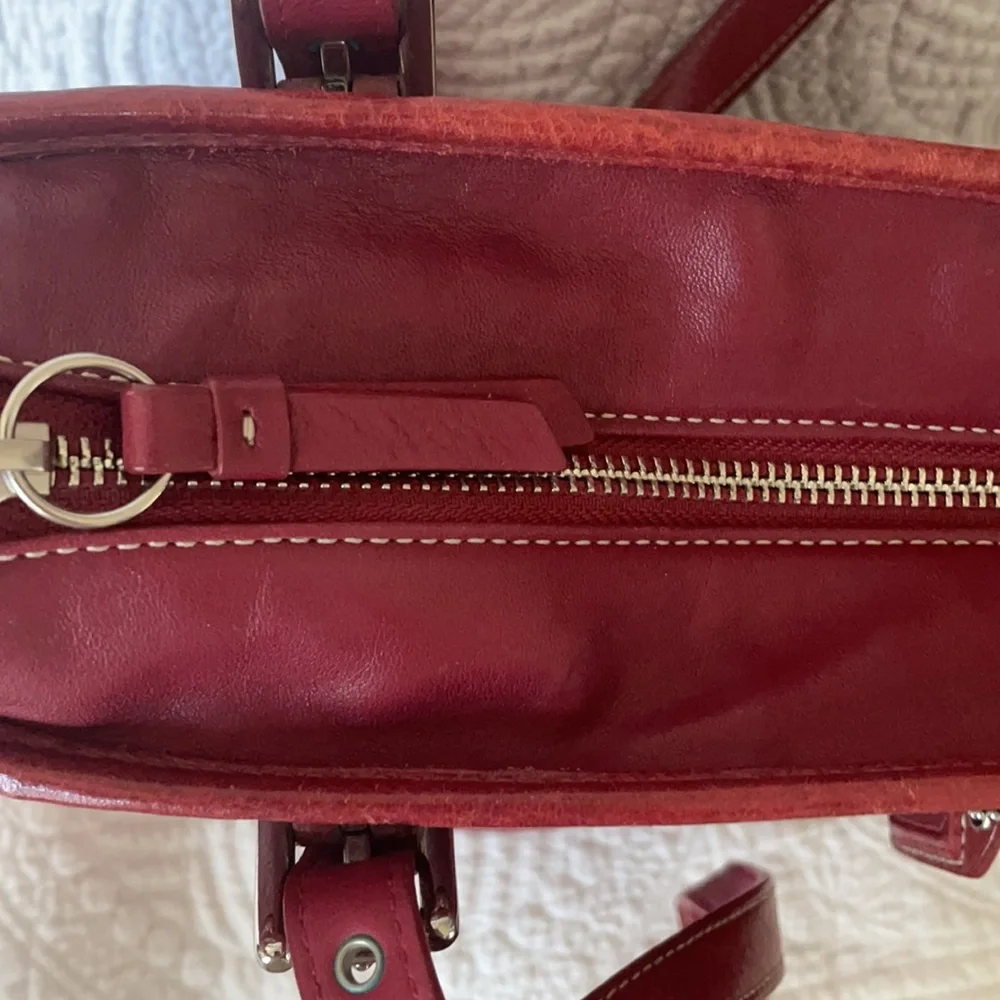 Coach Burgundy Bucket Shoulder Purse Pocketbook Bag Double Handle - Picture 6 of 15